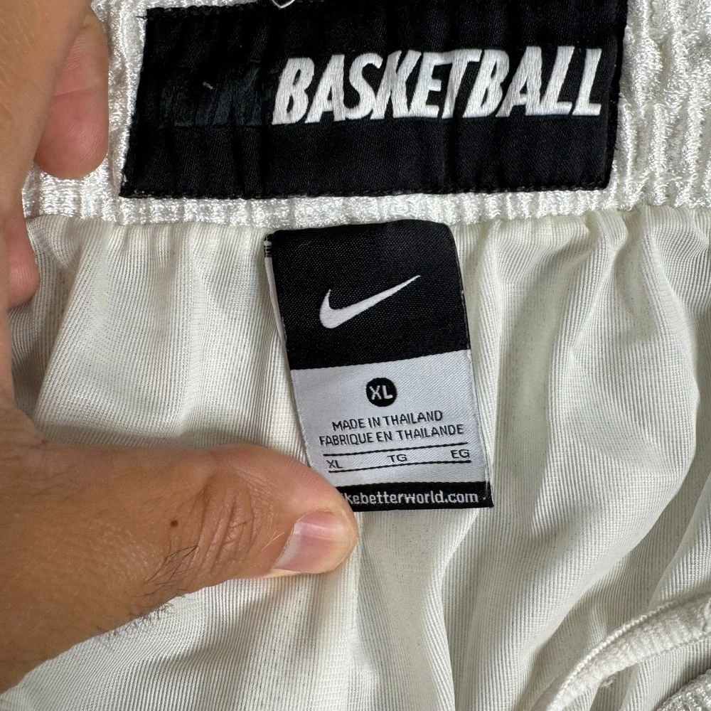 Nike Basketball Shorts Mens Size XL White Mesh Athletic Swoosh Stained Casual